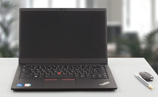 بررسی لپ تاپ ThinkPad E14