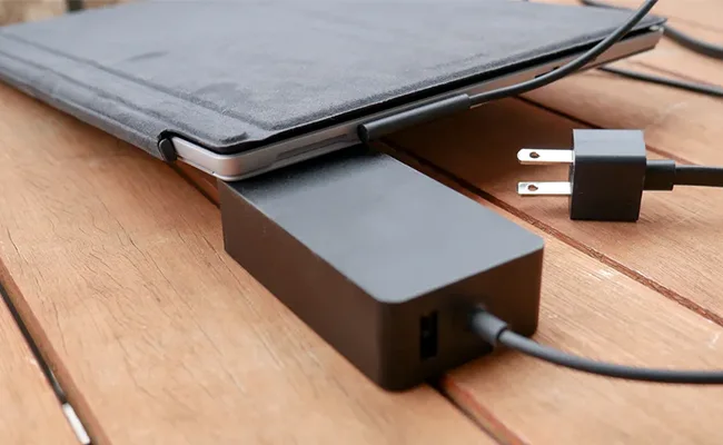 باتری و شارژدهی Surface Pro 7 Plus