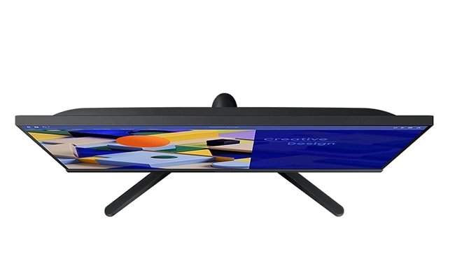 در این عکس یک مانیتور سامسونگ LS22C310 از بالا نمایش داده شده است.