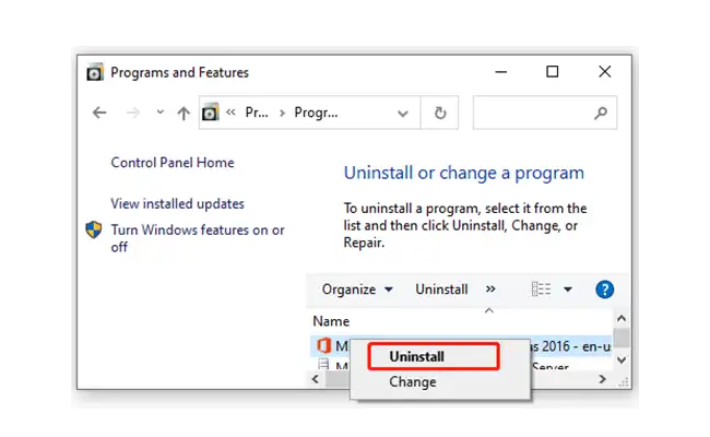 تصویر پنجره Uninstall or Change a Program در ویندوز 8