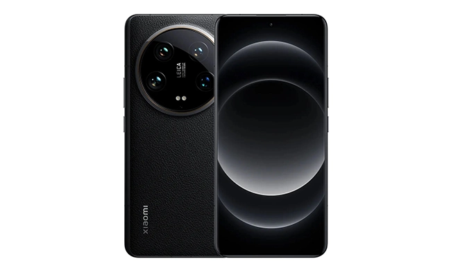 در این عکس جلو و پشت یک گوشی Xiaomi 15 ultra نمایش داده شده است.