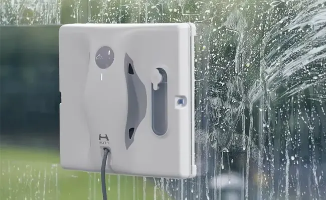 تمیز کردن پنجره با قدرت بالا توسط شیشه تمیزکن w66 