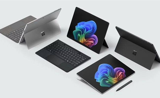 در این عکس چند تبلت Surface Pro 9 i5 مایکروسافت ۲۵۶ گیگابایت رم ۱۶ در وضعیت‌های مختلف نمایش داده شده است.