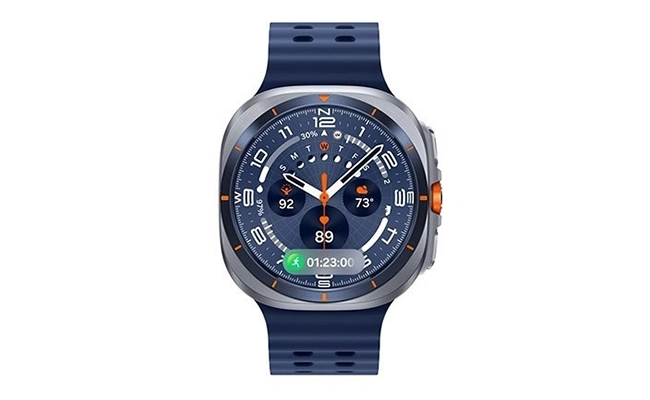 ساعت هوشمند گلکسی واچ اولترا (2025) نما از روبرو