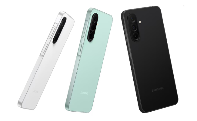 در این عکس سه رنگ مختلف گوشی موبایل سامسونگ Galaxy A26 ظرفیت ۱۲۸ گیگابایت رم ۶ گیگابایت نمایش داده شده است.