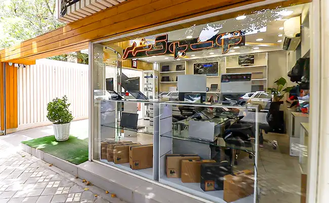 فروشگاه حضوری ادبازار تصویری از فروشگاه حضوری ادبازار