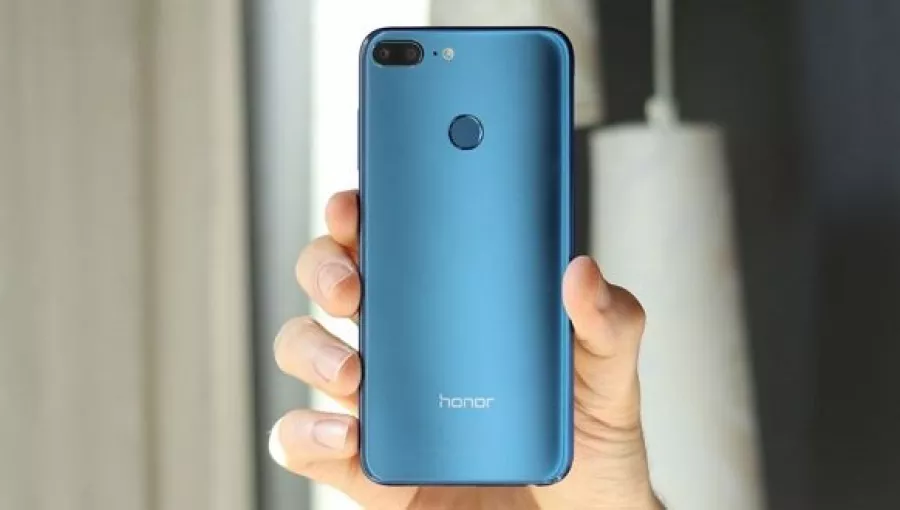 بررسی هوآوی Honor 9 Lite : از عکسبرداری سلفی لذت ببرید!