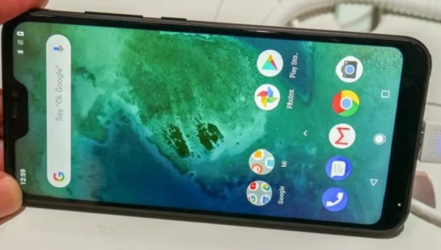 بررسی شیائومی Mi A2 Lite : میان رده‌ای خوش قیمت با باتری قدرتمند!