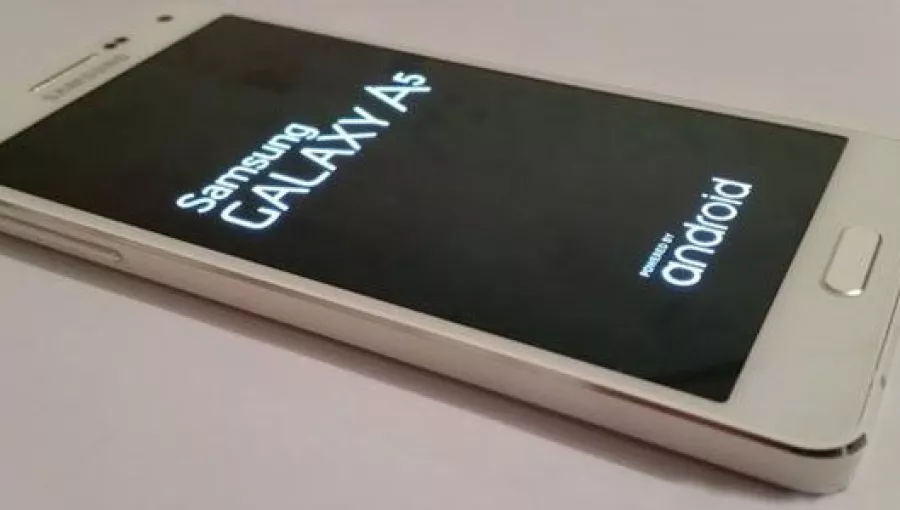 عکس هایی از محصول جدید سامسونگ به نام (A5(SM-A5000  منتشر شد