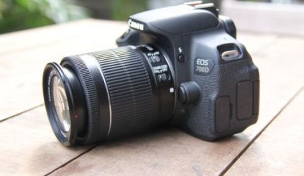 نقد و بررسی دوربین بی همتای Canon EOS 700D