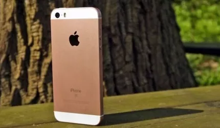 بررسی آیفون SE اپل (iPhone SE): آیفونی کوچک با قیمت مناسب