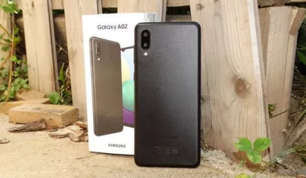 نقد و بررسی گلکسی A02 سامسونگ | Galaxy A02
