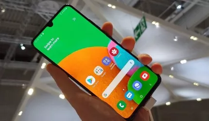 نقد و بررسی گلکسی A90 سامسونگ: پشتیبانی از 5G، قیمت خوب