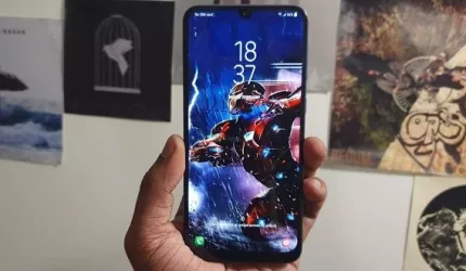 نقد و بررسی گلکسی M30 سامسونگ:قیمت خوب و نمایشگر با کیفیت