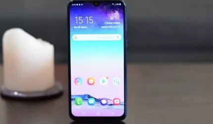 نقد و بررسی Galaxy A10 سامسونگ: ارزان قیمت و خوش ساخت