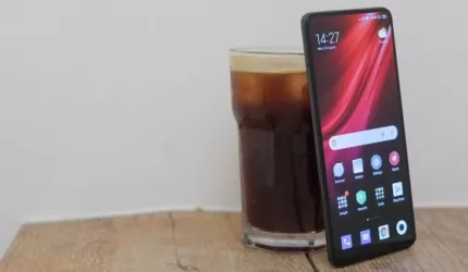 نقد و بررسی شیائومی Mi 9T Pro : زیبا، خوش دست و با کیفیت