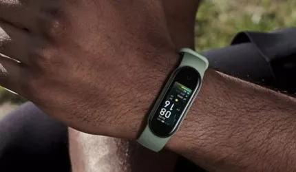 نقد و بررسی دستبند سلامتی  Xiaomi Mi Band 5 : کاربردی و باصرفه