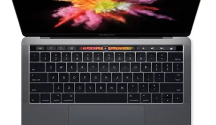نقد و بررسی لپ‌تاپ Apple MacBook Pro 2017 MPXV2 | مالتی‌مدیا زیبا و همه‌فن‌حریف!
