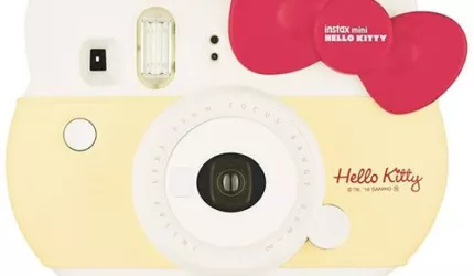 Instax mini Hello kitty : به کیتی فوجی‌فیلم سلام کنید!