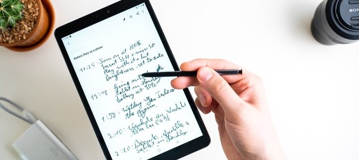 نقد و بررسی تبلت Galaxy Tab A 8 2019 سامسونگ : بهره‌مندی  از قلم استایلوس اختصاصی